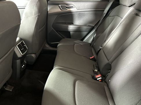 Used 2026 Kia Sportage LX FWD image 24