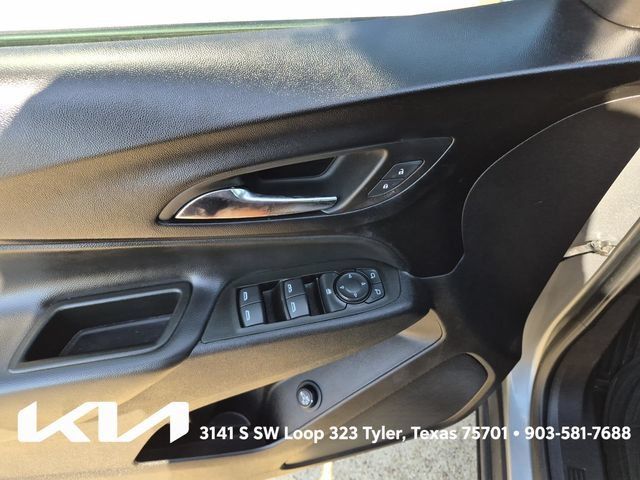 Used 2024 Chevrolet Equinox LT FWD image 22