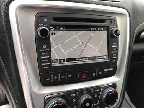 Used 2016 GMC Acadia SLT w/ Open Road Package AWD/4WD image 19