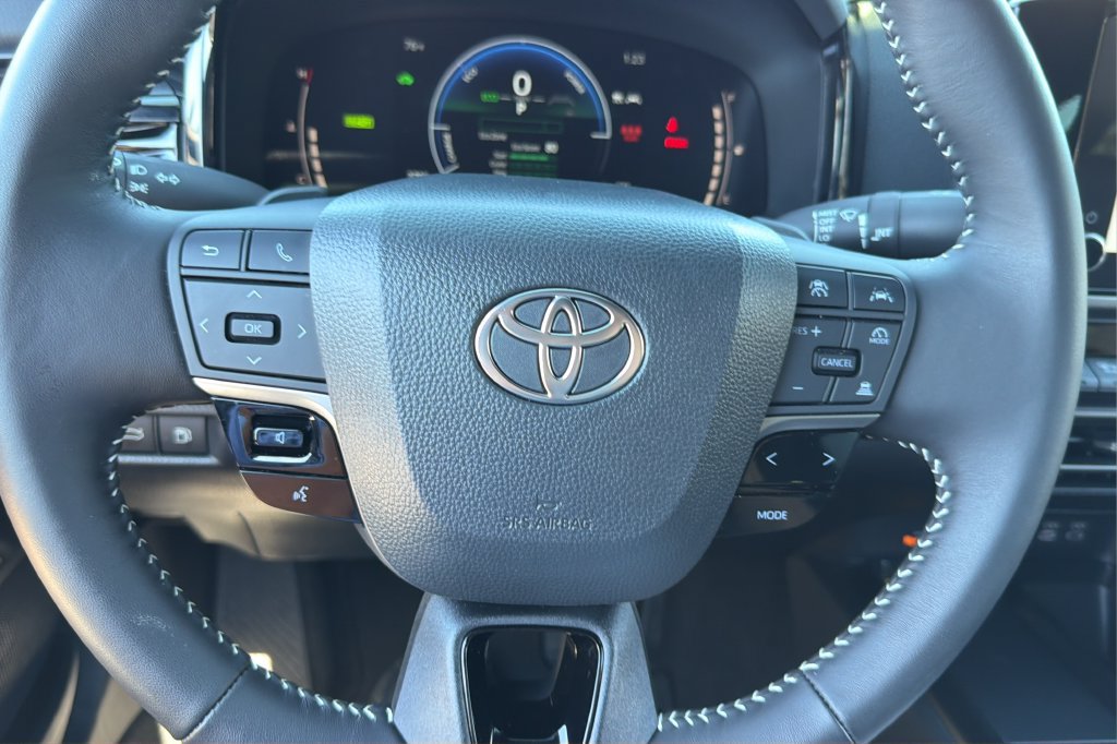 Certified 2026 Toyota Camry SE FWD image 12