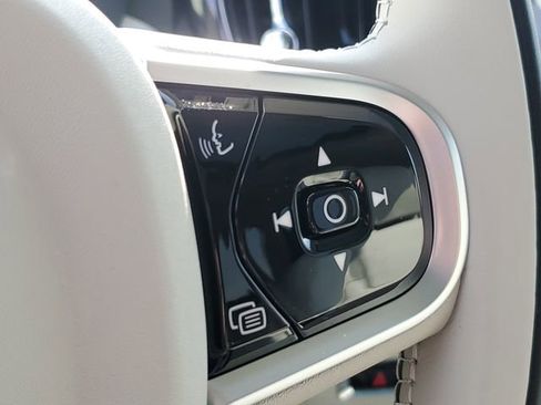 New 2026 Volvo XC60 B5 Ultra w/ Protection Package Premier image 13