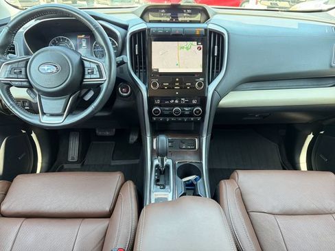 Used 2019 Subaru Ascent Touring w/ Popular Package #2 AWD/4WD image 9