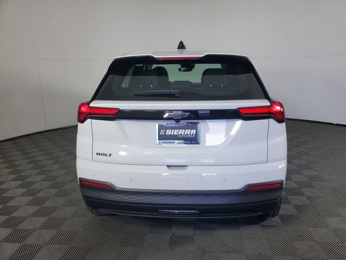 New 2027 Chevrolet Bolt LT FWD image 5