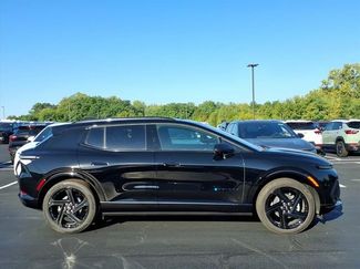 New 2026 Chevrolet Equinox EV RS video 2