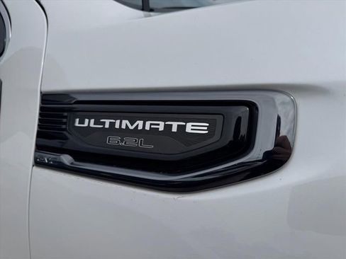 Used 2024 GMC Sierra 1500 Denali Ultimate AWD/4WD image 3