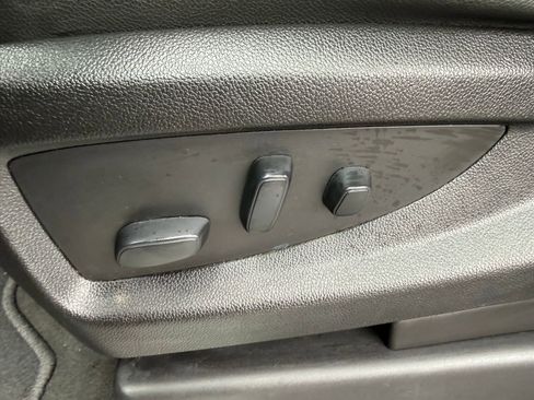 Used 2019 GMC Yukon SLT w/ Open Road Package image 39