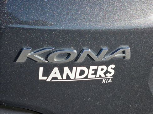 Used 2020 Hyundai Kona SE FWD image 37