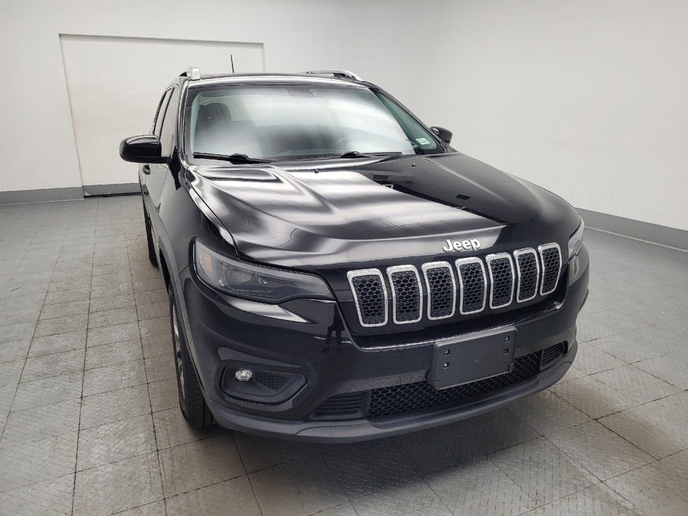 Used 2019 Jeep Cherokee Latitude Plus w/ Comfort/Convenience Group AWD/4WD image 14