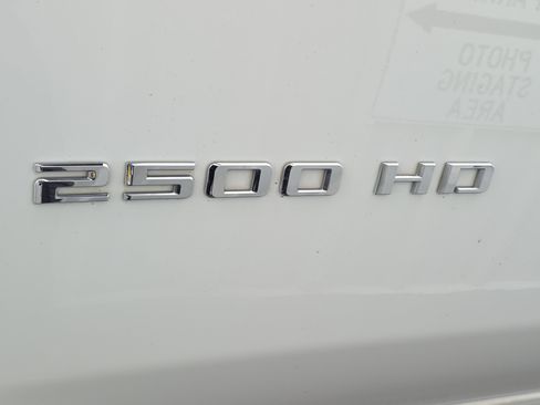 Used 2021 Chevrolet Silverado 2500 LTZ image 7