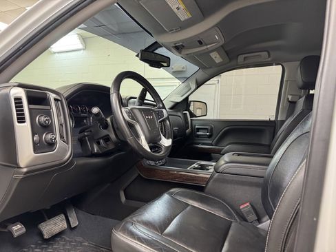 Used 2018 GMC Sierra 1500 SLT w/ SLT Premium Package image 14