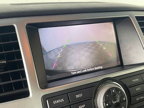 Used 2010 INFINITI QX56 4WD image 9