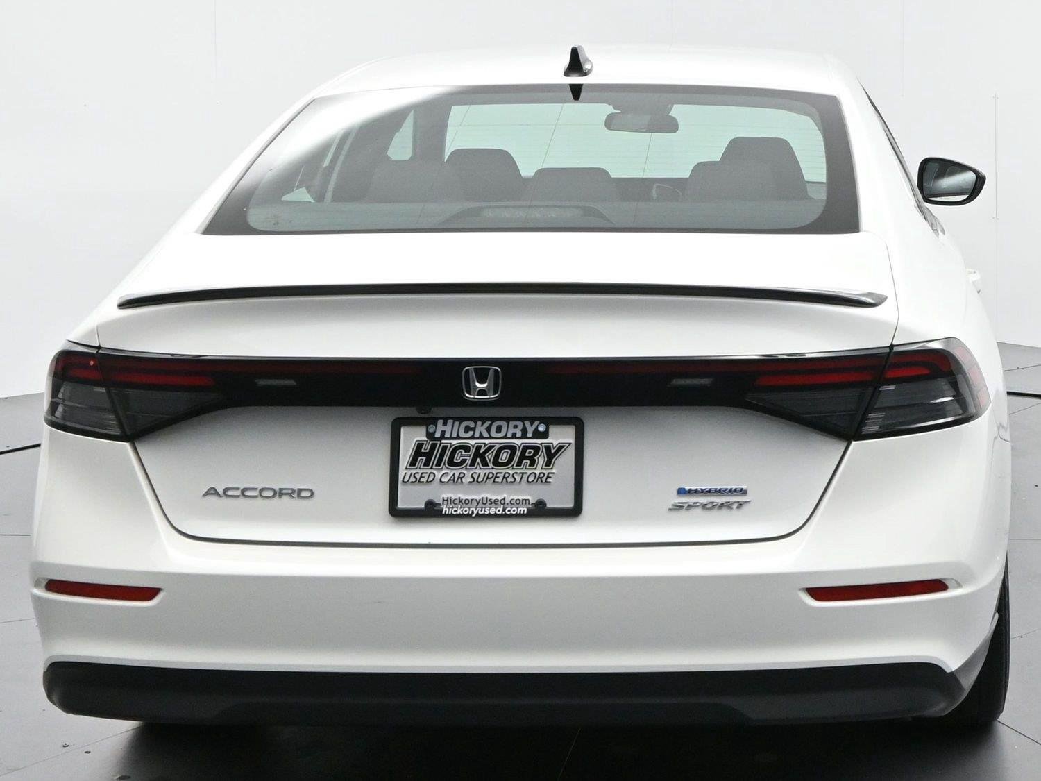 Used 2024 Honda Accord Sport image 2