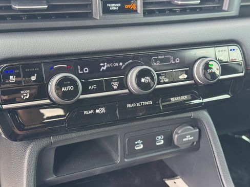 New 2026 Honda Pilot Black Edition image 26