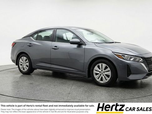 Used 2025 Nissan Sentra S image 1