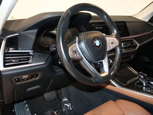 Used 2022 BMW X7 xDrive40i w/ Executive Package AWD/4WD image 33