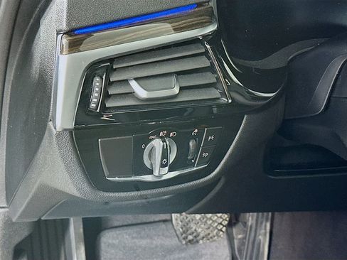 Used 2021 BMW 530i xDrive w/ Convenience Package image 14