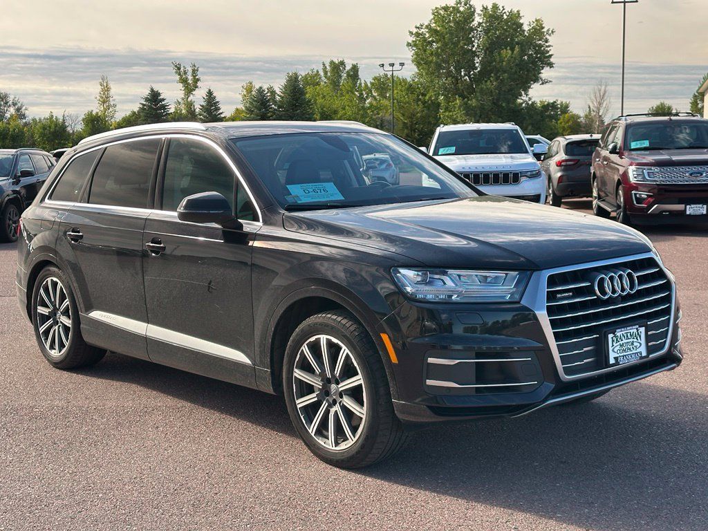 Used 2017 Audi Q7 3.0T Prestige w/ Prestige Package AWD/4WD image 7