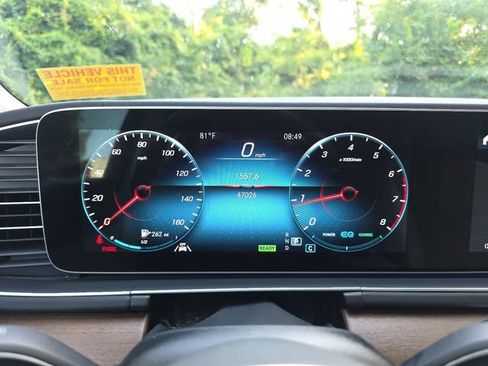 Used 2021 Mercedes-Benz GLS 450 4MATIC image 17