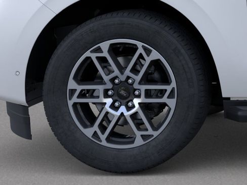 New 2026 Ford Expedition Active image 21