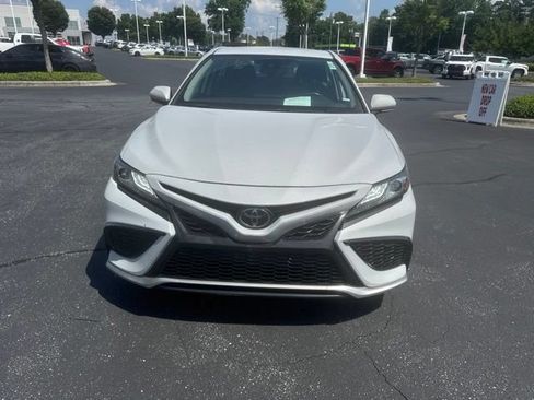 Used 2024 Toyota Camry XSE FWD image 10