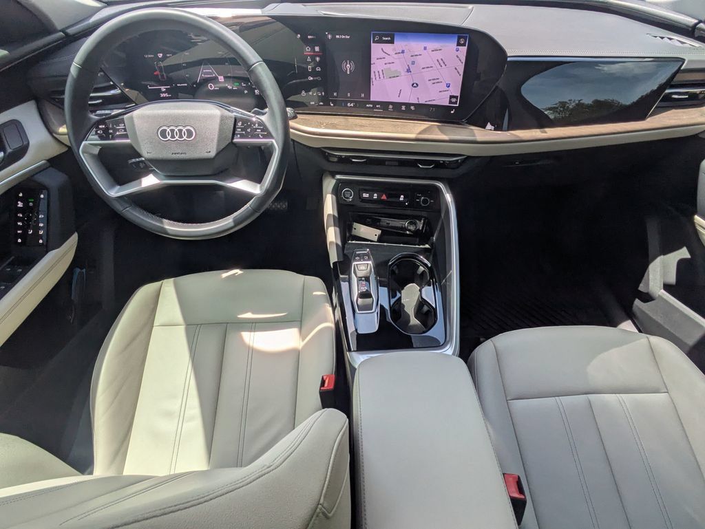 Used 2025 Audi Q5 Premium Plus w/ Premium Plus AWD/4WD image 27