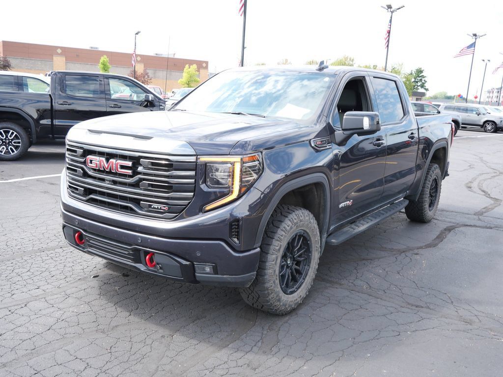 Certified 2022 GMC Sierra 1500 AT4 w/ AT4 Premium Package AWD/4WD image 5