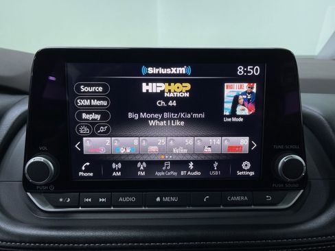 Used 2023 Nissan Rogue S image 21