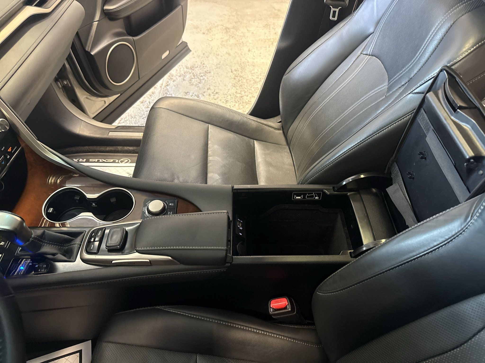 Used 2017 Lexus RX 350 AWD w/ Premium Package image 21