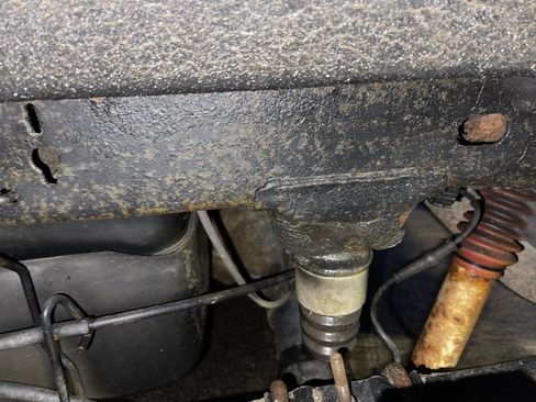 Used 2015 Chevrolet Silverado 1500 LTZ Z71 w/ LTZ Plus Package image 31