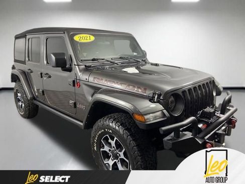 Used 2021 Jeep Wrangler Unlimited Rubicon w/ Dual Top Group AWD/4WD image 5