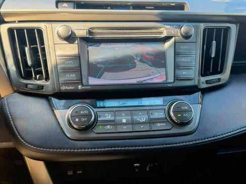 Used 2014 Toyota RAV4 XLE AWD/4WD image 23