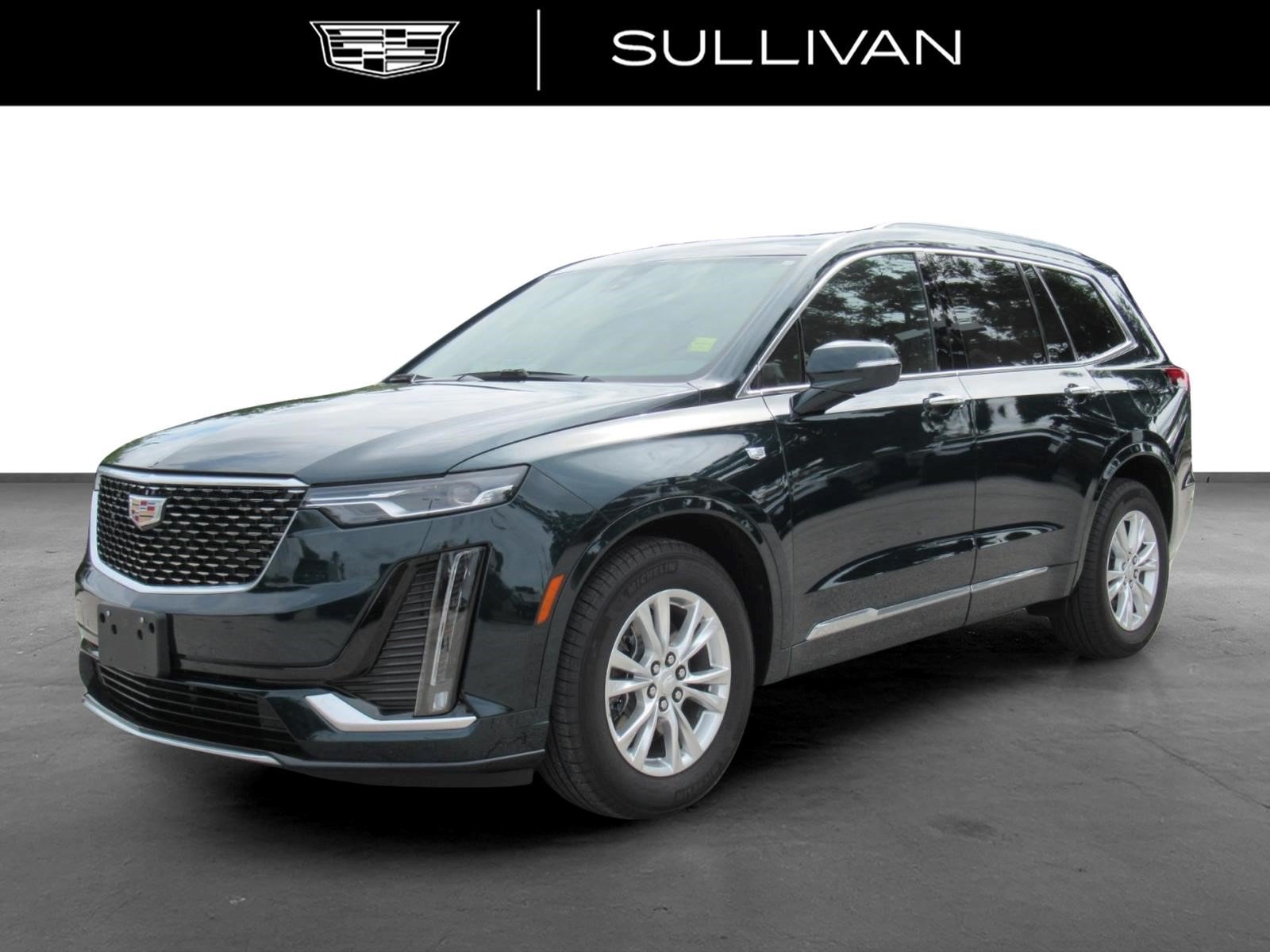 Used 2025 Cadillac XT6 Luxury FWD image 4