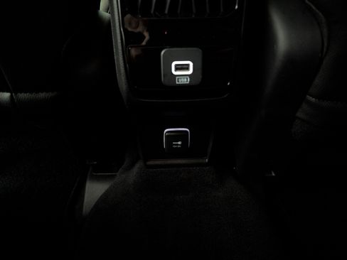 Used 2022 Jeep Compass Limited image 29