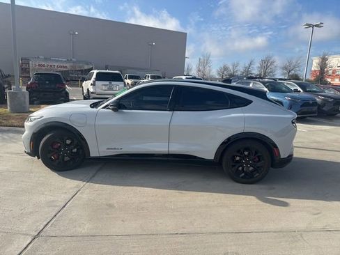 Used 2021 Ford Mustang Mach-E Premium image 5