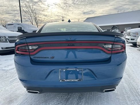 Used 2023 Dodge Charger SXT w/ Blacktop Package image 6