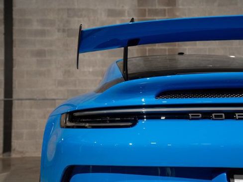 Used 2022 Porsche 911 GT3 RWD image 23