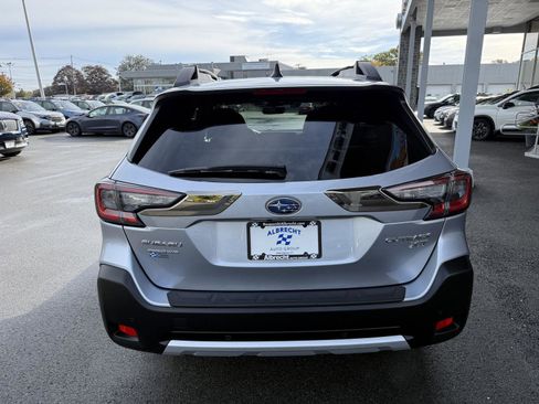 Certified 2023 Subaru Outback Limited XT image 4