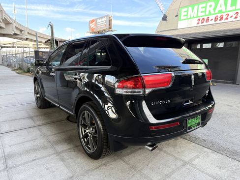 Used 2013 Lincoln MKX AWD image 7