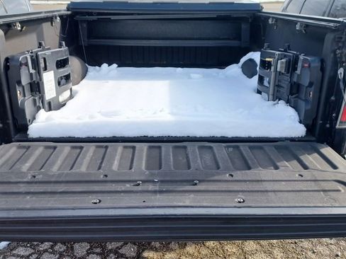 Used 2014 Ford F150 FX4 w/ Equipment Group 402A Luxury image 9