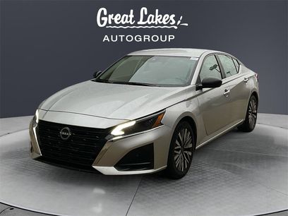 Used 2024 Nissan Altima 2.5 SV