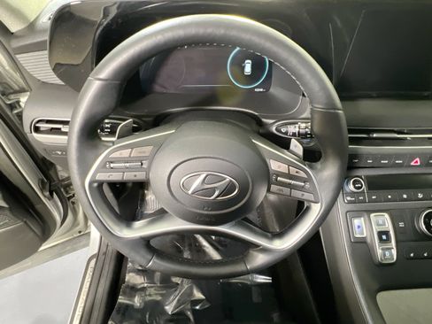 Used 2023 Hyundai Palisade Limited image 11