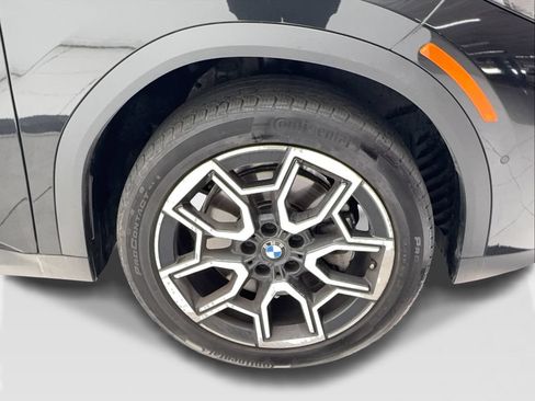 Used 2025 BMW X2 xDrive28i AWD/4WD image 13