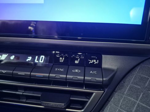 New 2026 Toyota Camry XLE image 28