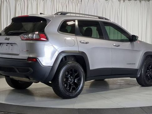 Used 2020 Jeep Cherokee Trailhawk w/ Cold Weather Group AWD/4WD image 10