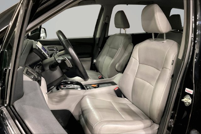 Used 2017 Honda Pilot Touring image 27
