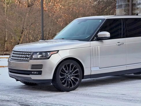 Used 2016 Land Rover Range Rover Supercharged AWD/4WD image 6