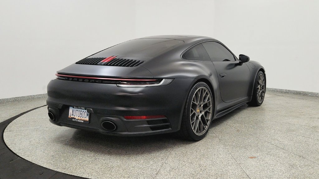 Used 2020 Porsche 911 Carrera RWD image 5