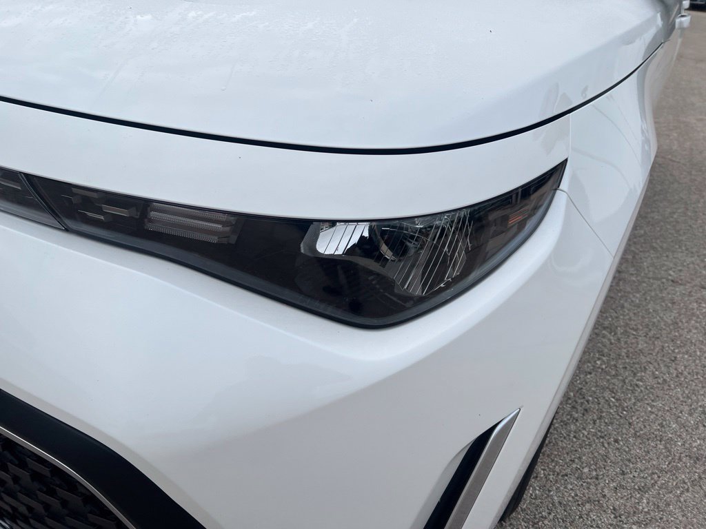 Certified 2023 Kia Soul S FWD image 29
