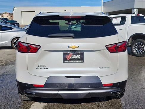 Used 2022 Chevrolet Blazer Premier w/ Enhanced Convenience Package image 4