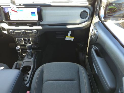 New 2026 Jeep Gladiator Sport image 16